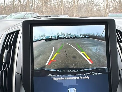 Certified 2024 Ford Edge SEL w/ Convenience Package image 24