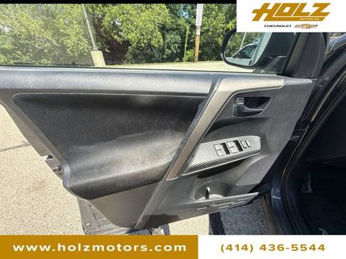 Used 2015 Toyota RAV4 XLE AWD/4WD image 20