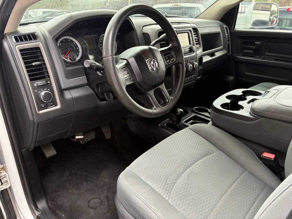 Used 2015 RAM 3500 Tradesman w/ Chrome Appearance Group AWD/4WD image 10