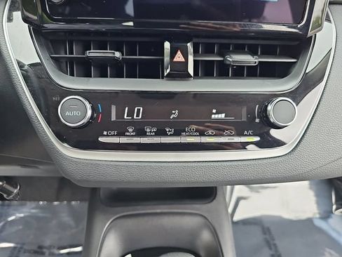 Used 2026 Toyota Corolla LE FWD image 18