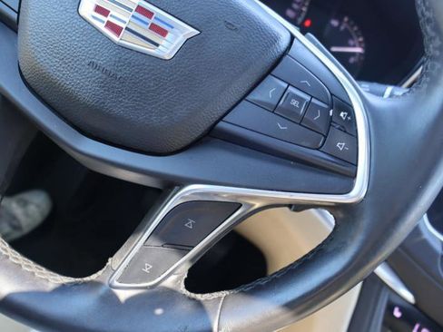 Used 2017 Cadillac XT5 Luxury w/ Driver Awareness Package image 30