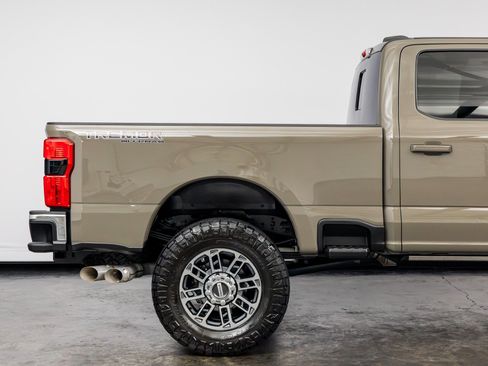 Used 2026 Ford F250 Lariat w/ Tremor Off-Road Package AWD/4WD image 25