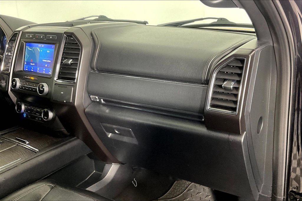Used 2021 Ford Expedition Max Limited AWD/4WD image 17