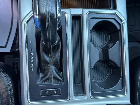Used 2016 Ford F150 Lariat w/ Equipment Group 502A Luxury AWD/4WD image 29