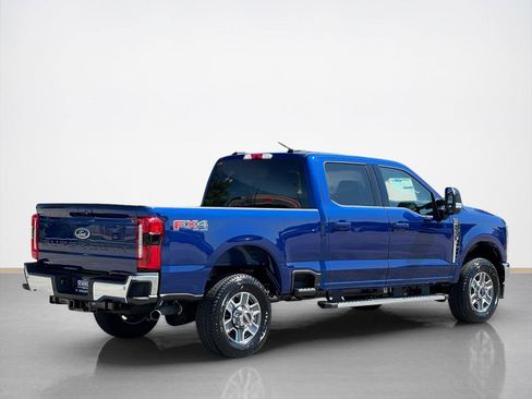 New 2026 Ford F350 Lariat w/ FX4 Off-Road Package AWD/4WD image 8