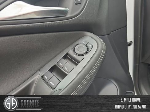 New 2026 Buick Encore GX Preferred AWD/4WD image 12
