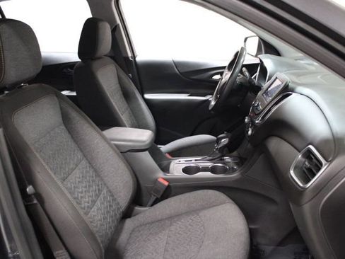 Used 2022 Chevrolet Equinox LT image 23
