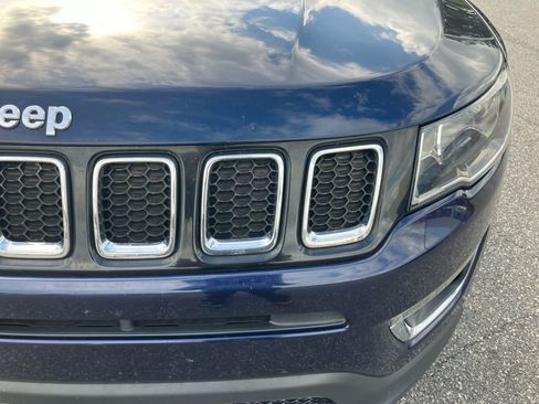 Used 2021 Jeep Compass Limited w/ Sun and Sound Group AWD/4WD image 28
