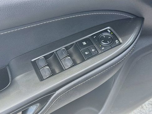 Used 2024 Lexus NX 250 FWD w/ Towing Package (2000 Lbs) image 19