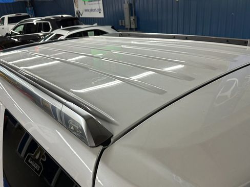 Used 2019 Cadillac Escalade Premium Luxury image 76