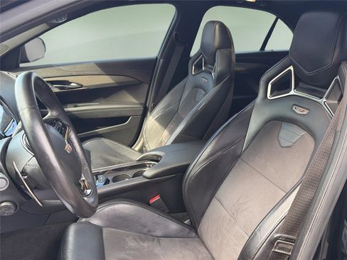 Used 2016 Cadillac ATS V w/ Luxury Package RWD image 24