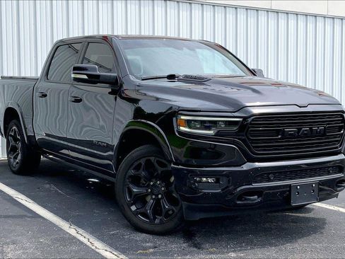 Used 2022 RAM 1500 Limited w/ Night Edition AWD/4WD image 2
