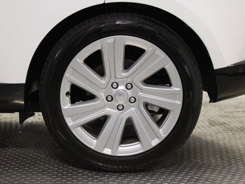 Used 2023 Land Rover Range Rover SE AWD/4WD image 18
