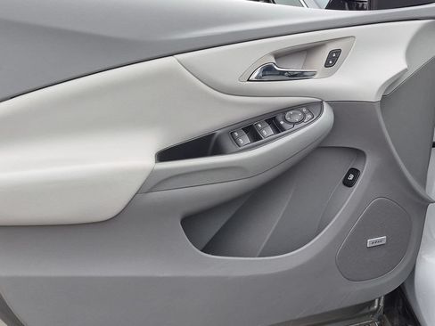 Certified 2018 Chevrolet Volt LT w/ Comfort Package FWD image 22