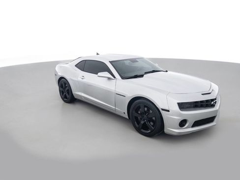 Used 2010 Chevrolet Camaro SS w/ RS Package RWD image 3