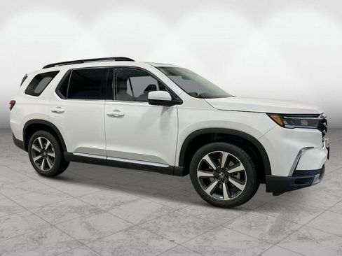 New 2025 Honda Pilot Elite image 8