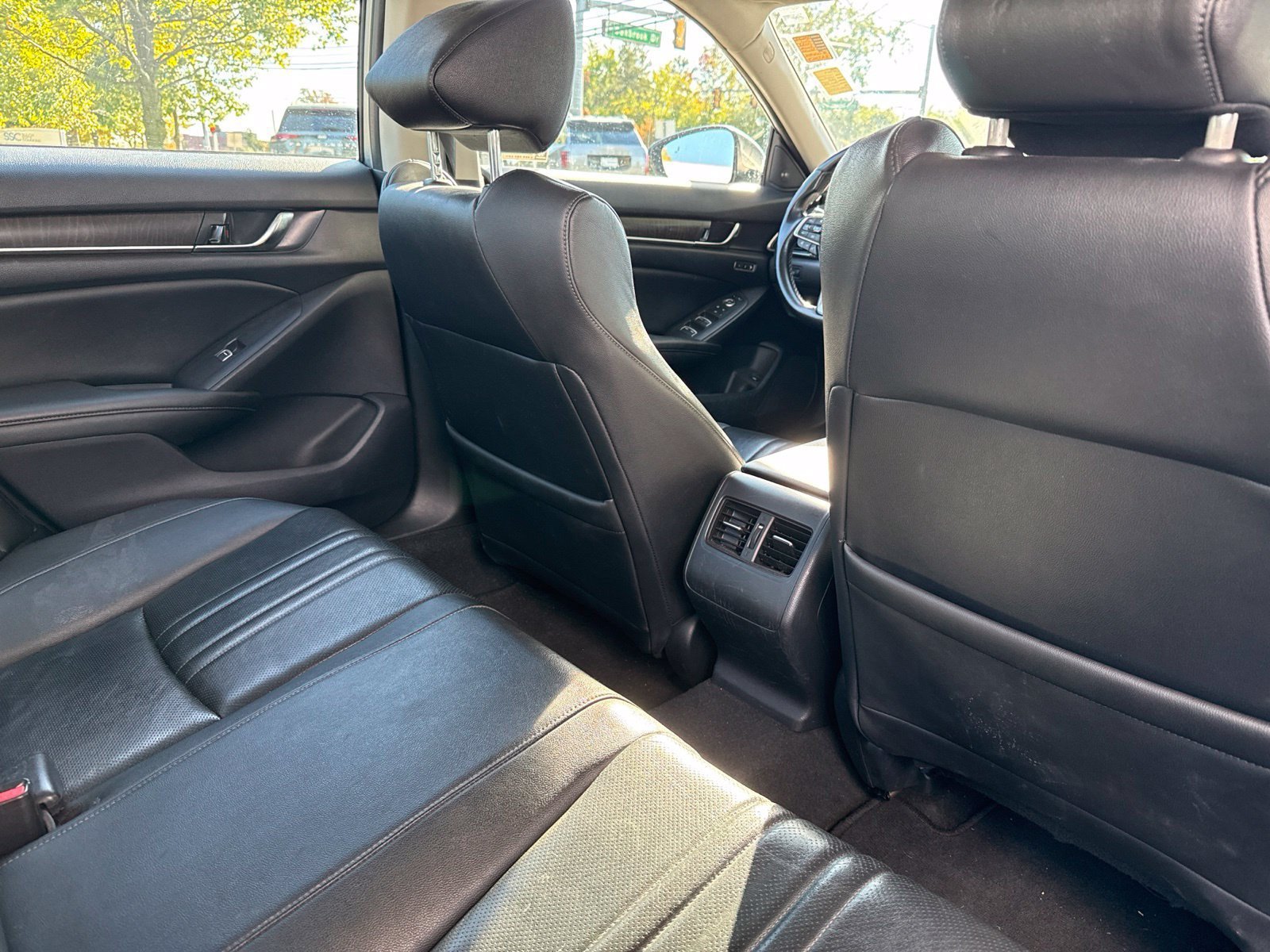 Used 2019 Honda Accord EX-L image 15