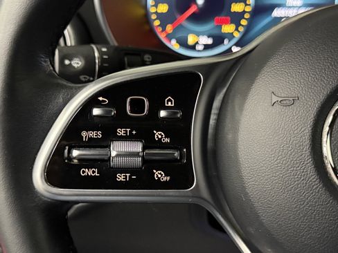 Used 2022 Mercedes-Benz GLC 300 image 28