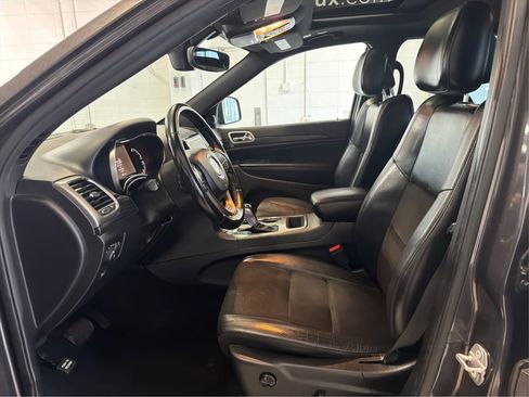 Used 2020 Jeep Grand Cherokee Altitude AWD/4WD image 9
