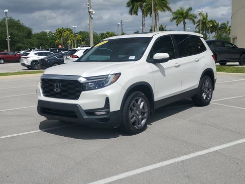 Used 2023 Honda Passport EX-L image 7