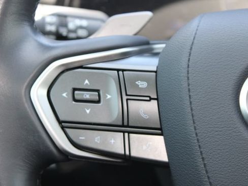 Certified 2025 Lexus NX 250 FWD w/ Accessory Package (Z1) image 18
