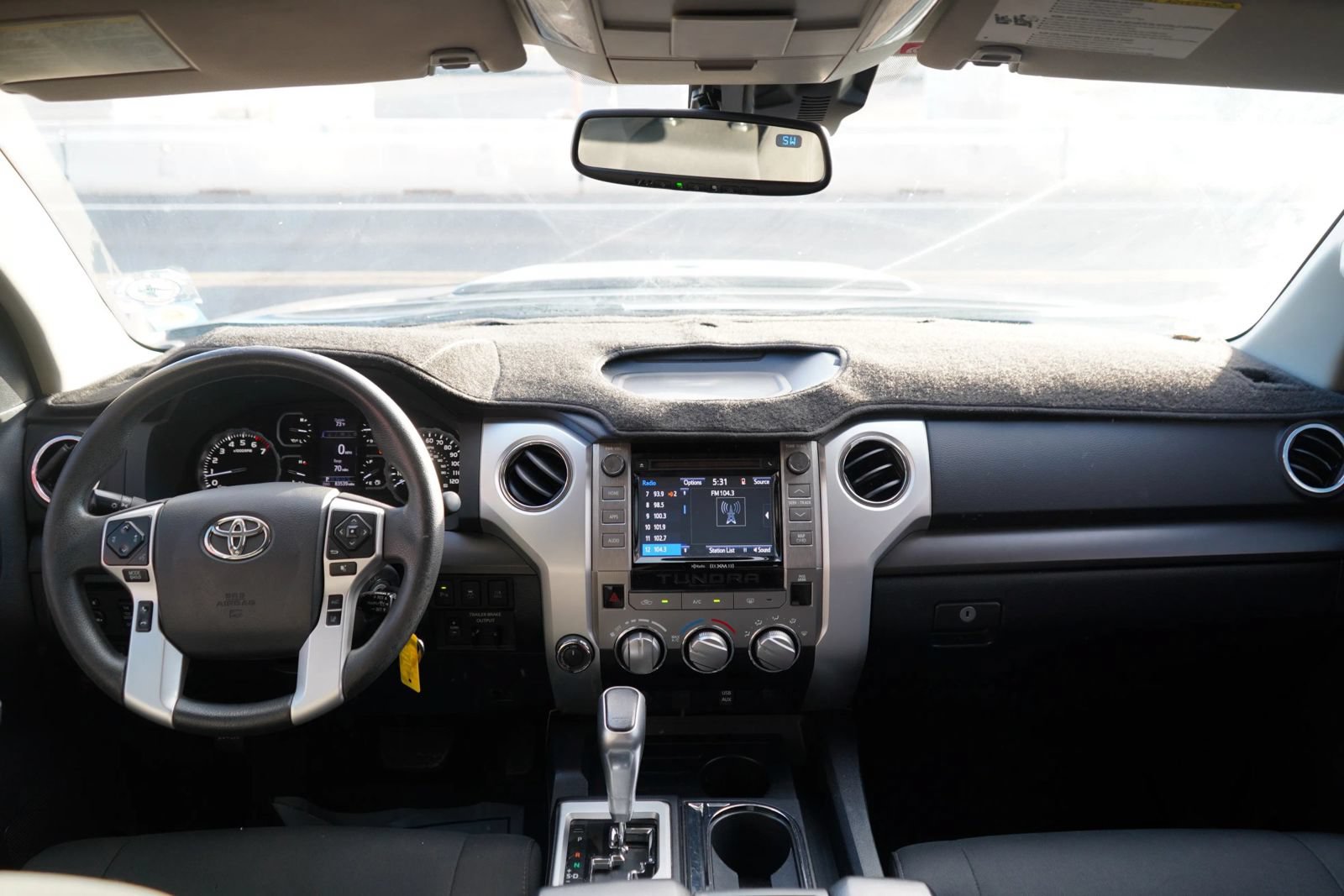 Used 2018 Toyota Tundra SR5 AWD/4WD image 21