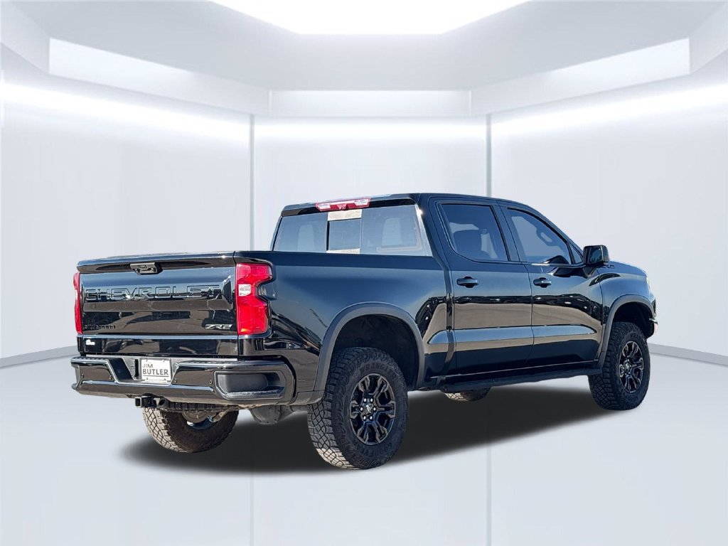 Used 2024 Chevrolet Silverado 1500 ZR2 w/ Technology Package AWD/4WD image 7