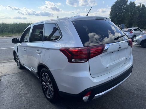 Used 2016 Mitsubishi Outlander ES FWD image 6