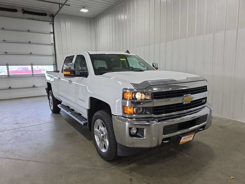Used 2017 Chevrolet Silverado 2500 LTZ w/ Vortec Plus Package AWD/4WD image 2