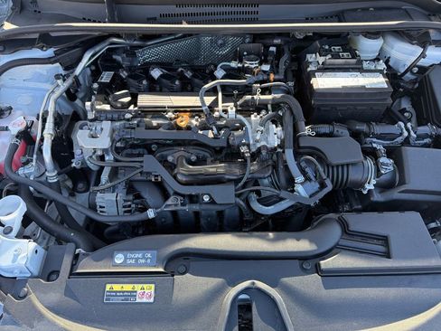 Used 2024 Toyota Corolla LE image 23