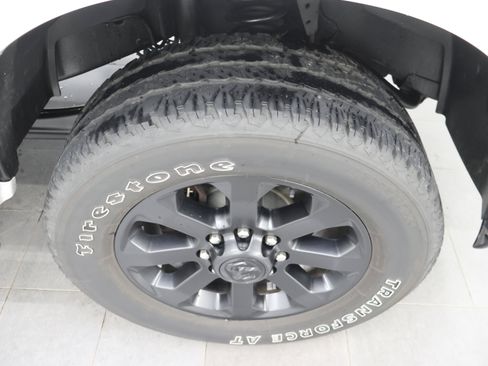 Used 2018 RAM 2500 Big Horn AWD/4WD image 3