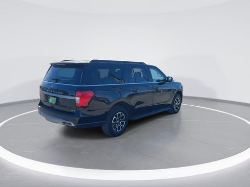 Certified 2024 Ford Expedition Max XLT image 9