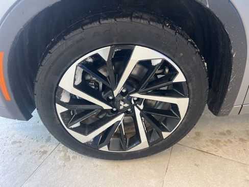 Used 2022 Mitsubishi Outlander SEL image 8