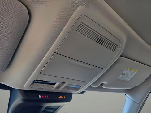 New 2025 MAZDA CX-70 Plug-In Hybrid w/ Premium Pkg image 23