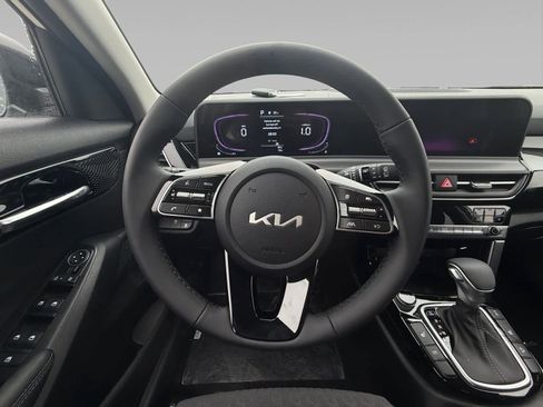 New 2026 Kia Seltos S image 12