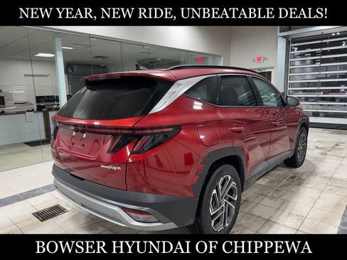 Used 2025 Hyundai Tucson Limited image 8