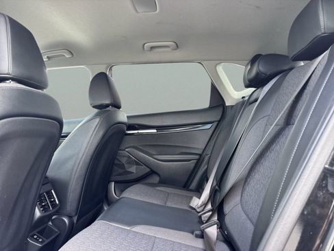 Used 2024 Kia Seltos X-Line AWD/4WD image 16