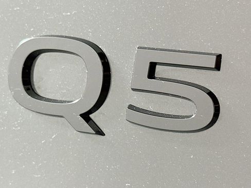New 2025 Audi Q5 Premium Plus image 10