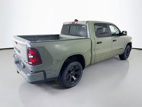 New 2026 RAM 1500 4x4 Crew Cab image 7