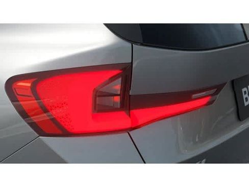 New 2026 BMW X1 xDrive28i w/ Technology Package AWD/4WD image 8