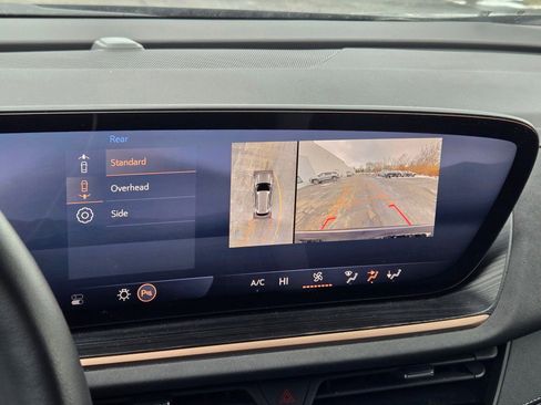 Certified 2025 Buick Envision Sport Touring image 25