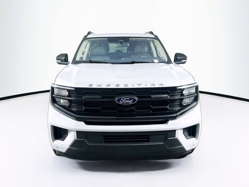 Used 2025 Ford Expedition Max Active image 2