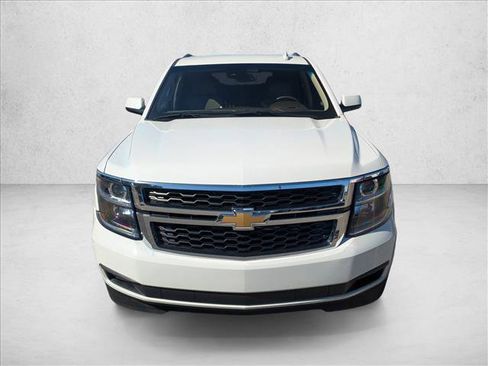 Used 2018 Chevrolet Tahoe LT image 2