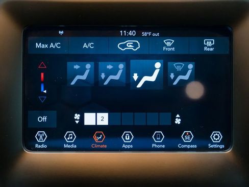 Used 2020 Jeep Cherokee Latitude image 13