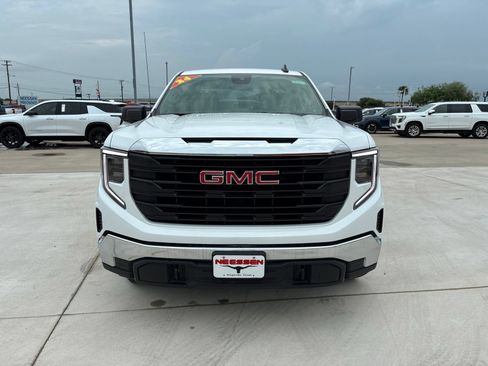 Used 2024 GMC Sierra 1500 Pro w/ Pro Value Package AWD/4WD image 2