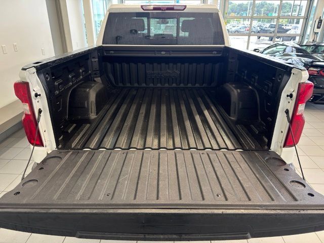 Certified 2023 Chevrolet Silverado 1500 High Country AWD/4WD image 46