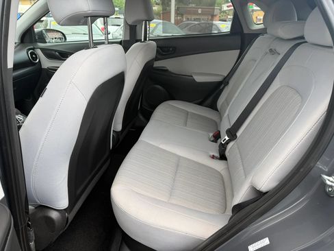 Used 2023 Hyundai Kona SEL AWD/4WD image 13