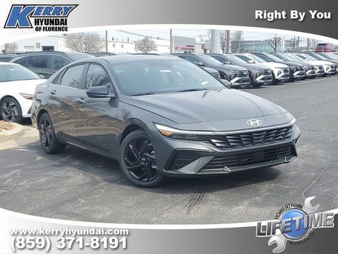 New 2026 Hyundai Elantra SEL Sport Premium w/ Cargo Package FWD image 32