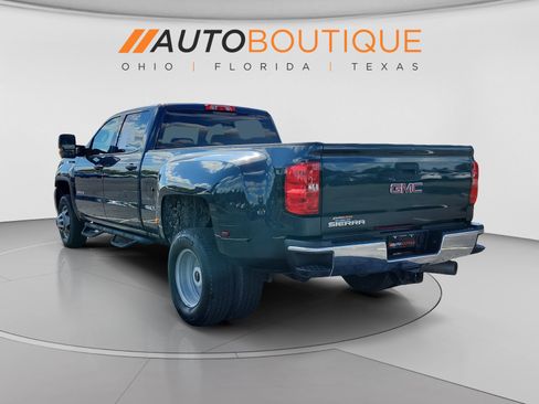Used 2018 GMC Sierra 3500 4x4 Crew Cab w/ Sierra Convenience Package image 3