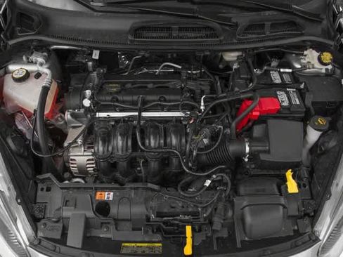 Used 2016 Ford Fiesta SE image 16